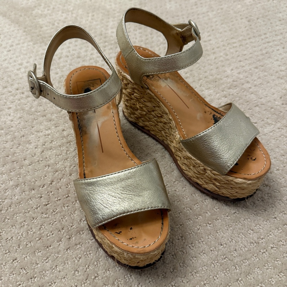 Dolce Vita Stylish Shiny Platform Rattan Sandals 7.5
